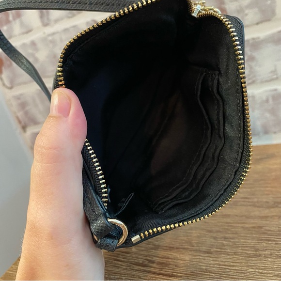 Coach • Ocelot Animal Print • Corner Zip Wristlet in Black/Tan - Picture 7 of 10